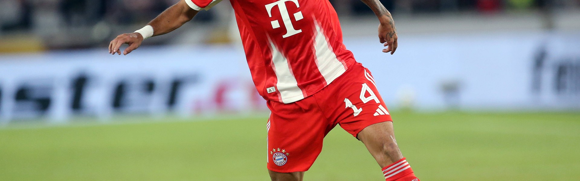 百家乐官网-拜仁引援重视耐伤体质，迪亚斯与杰克逊可应对三天一赛强度